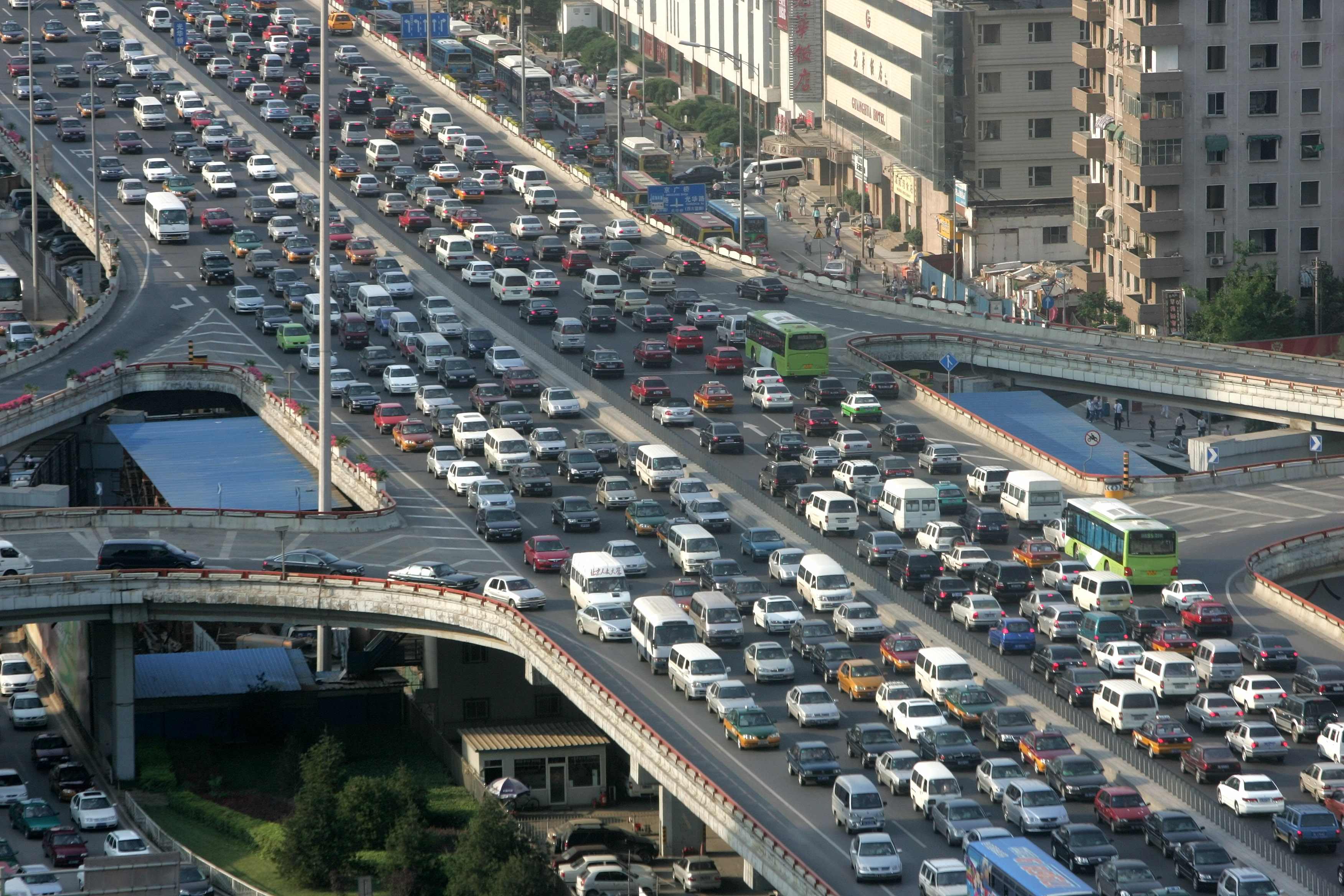 Modern_Beijing_Traffic.jpg