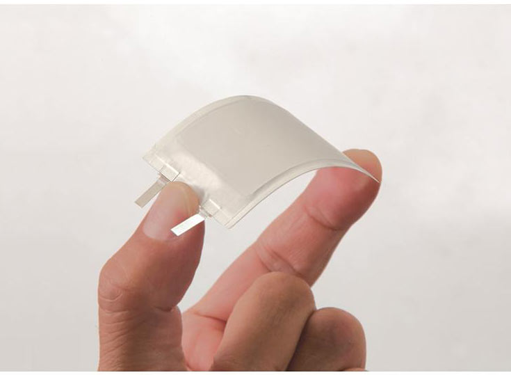 Panasonic-experts-have-created-a-flexible-lithium-ion-battery-0.55-mm.jpg